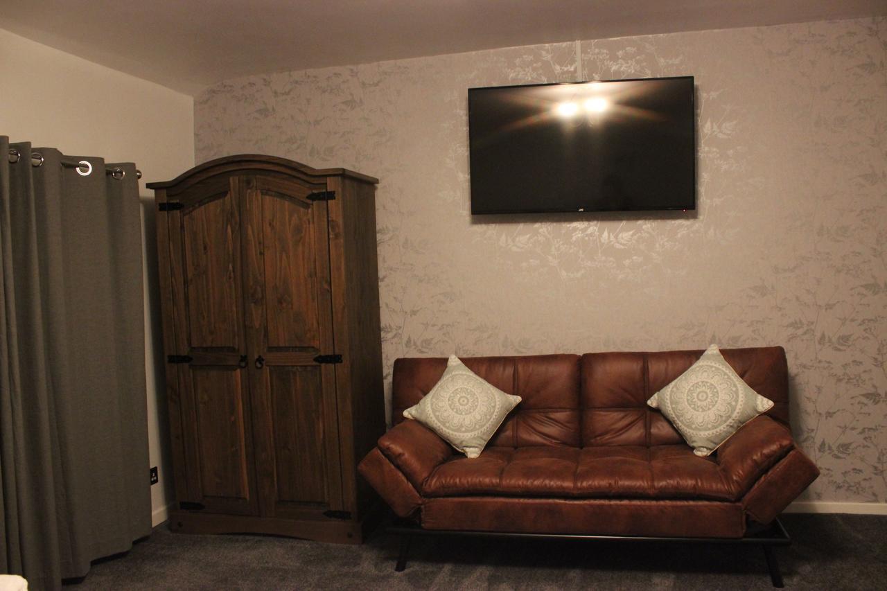 The New Lodge Pontardawe Esterno foto