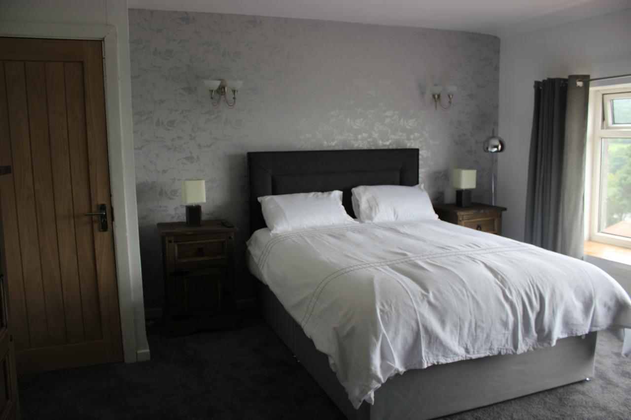 The New Lodge Pontardawe Esterno foto