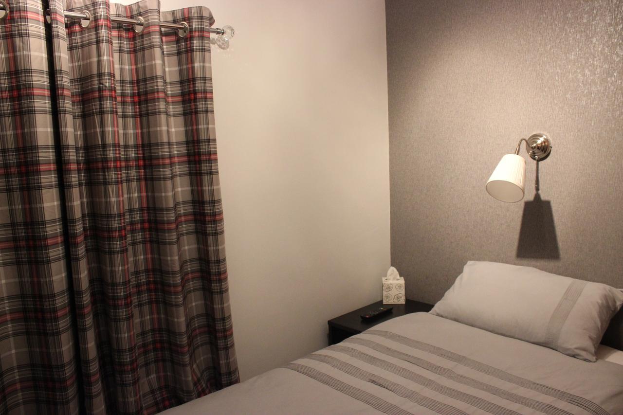 The New Lodge Pontardawe Esterno foto